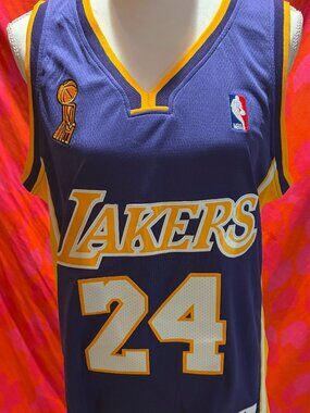 NWT Kobe Bryant Lakers Jersey- Medium
